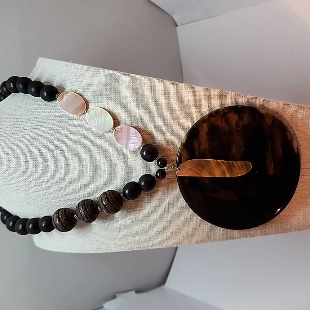 Chico's Vintage Pendant Necklace